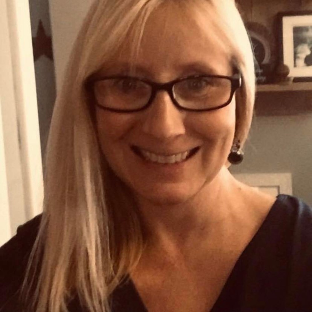 Meet your Posher, Laurie